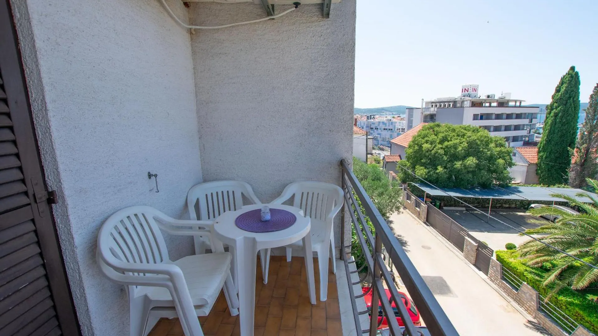 Apartments Dalmatino بيوغْغاد نا موغو