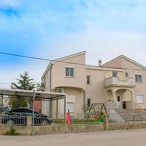  Apartman Antonela
